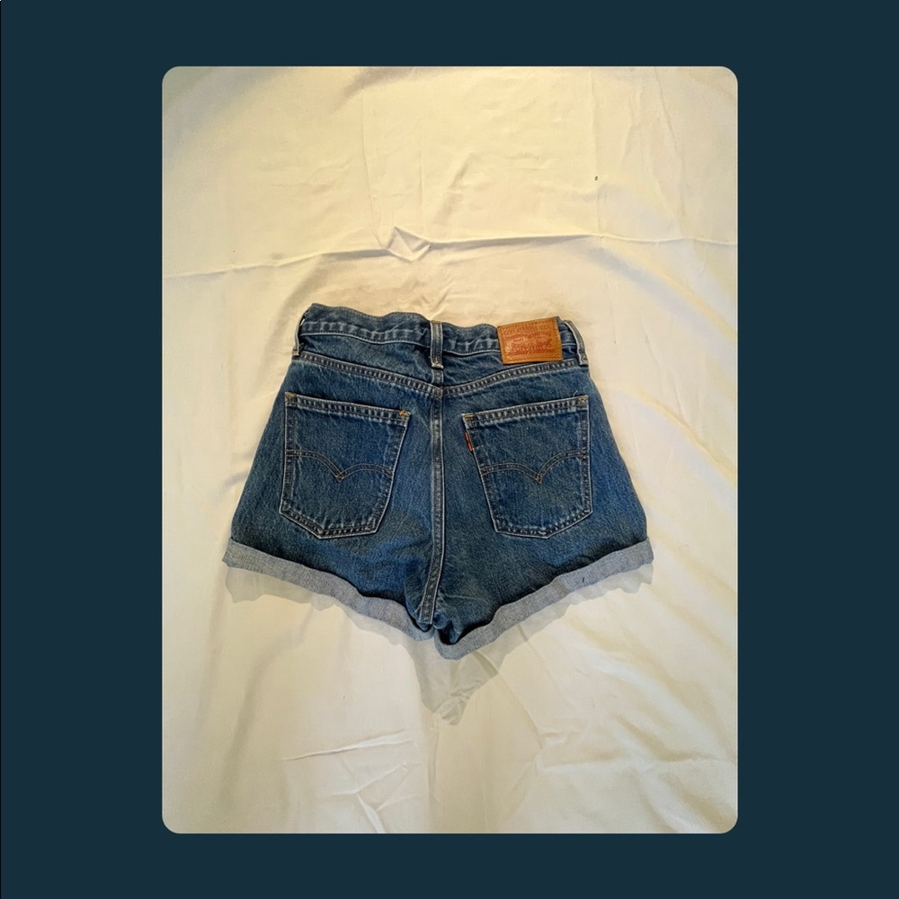 Levi’s shorts